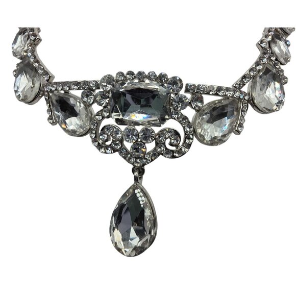 Crystal Rhinestone Bridal hairpiece Teardrop Pendant Hair Comb Clasps wedding - Picture 2 of 5